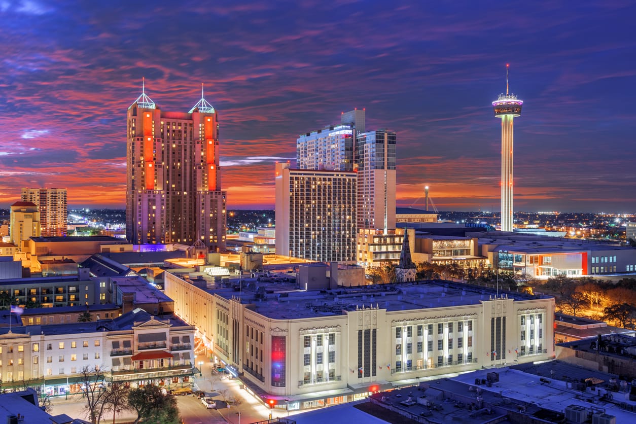 Best Flight Deals to San Antonio